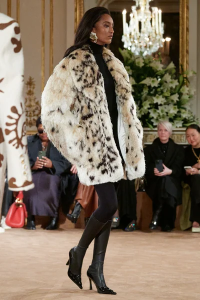 Look 21